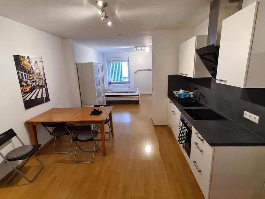 City Central Apartment Kaiserslautern Esterno foto